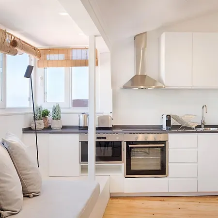 Romantic Gem In Graca Apartment Lisbon